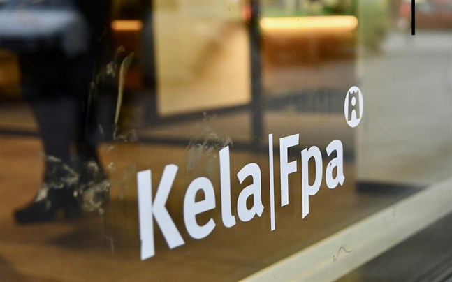 Folkpensionsanstalten FPA varnar för e-postmeddelanden där lurendrejare försöker lägga beslag på privatpersoners bankkoder och kreditkortsuppgifter.