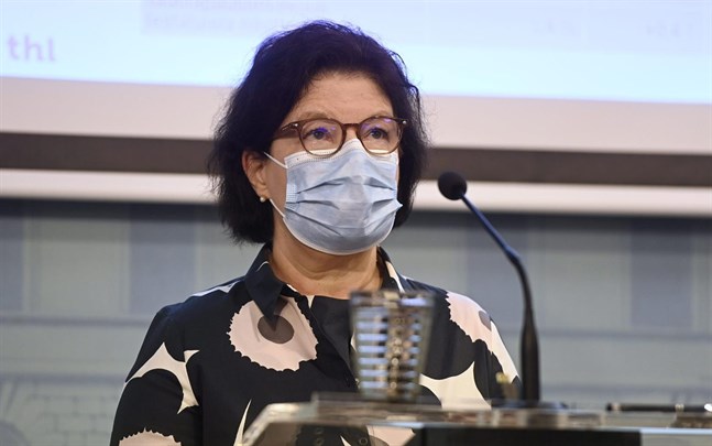 "Det är oroväckande att vi haft fler fall på social- och vårdenheter de senaste veckorna", säger Liisa-Maria Voipio-Pulkki, strategidirektör vid Social- och hälsovårdsministeriet.
