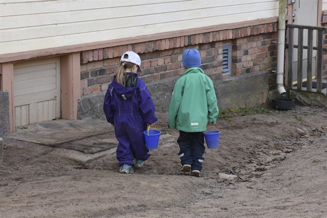 I slutet av förra året hade drygt 87 000 av 40–44-åringarna inga barn, vilket är 25 procent av hela åldersgruppen. Före år 2000 var motsvarande procent ännu under 22.