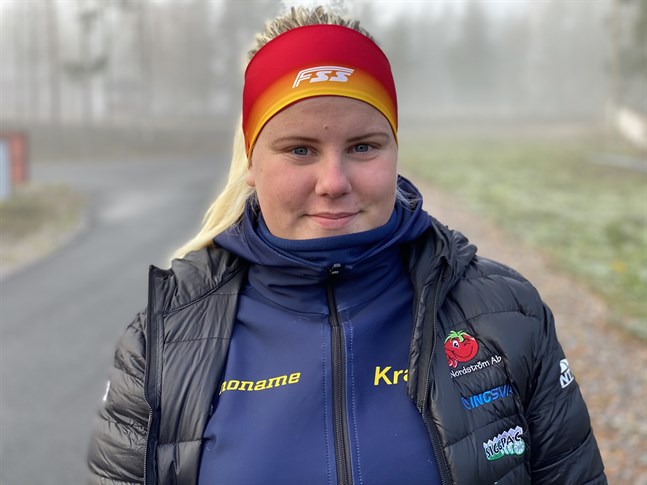 Nicole Sten genomförde Vasaloppet på plats. De övriga tre långloppen genomförde hon på distans runtom i regionen.