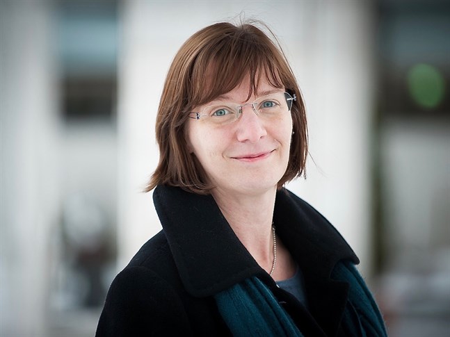 Närpes stadsdirektör Mikaela Björklund omvaldes till ordförande för FDUV på lördagen.