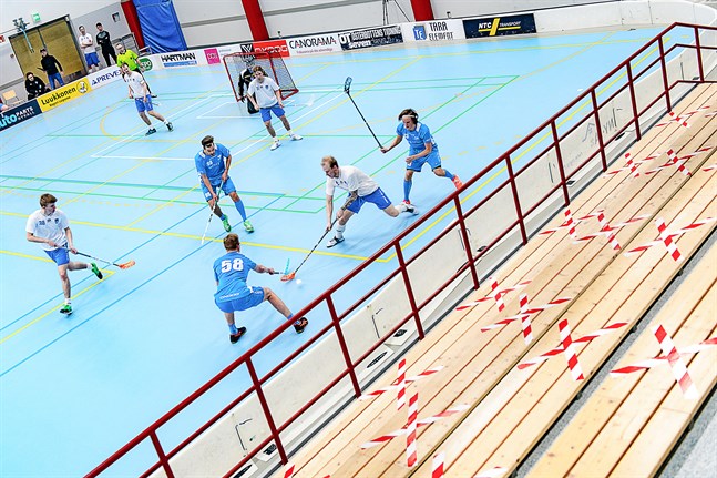 Blue Fox fick inget stöd från hemmapubliken i derbyt mot Nibacos.