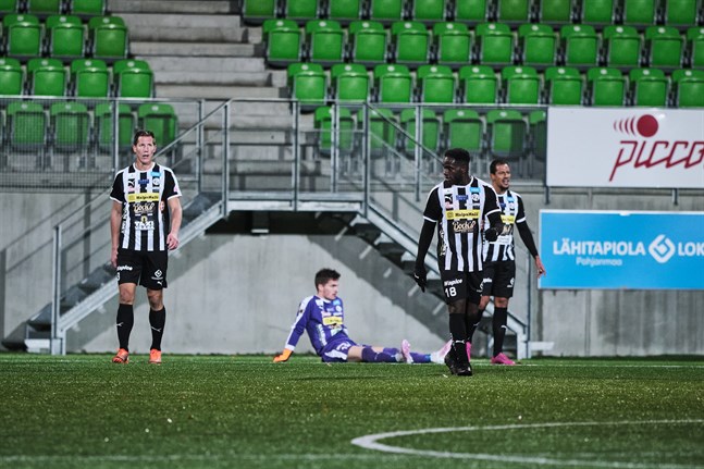 Det var många besvikna miner under sportåret 2020. Här är det VPS-spelarna som hänger läpp efter en förlust mot Gnistan.