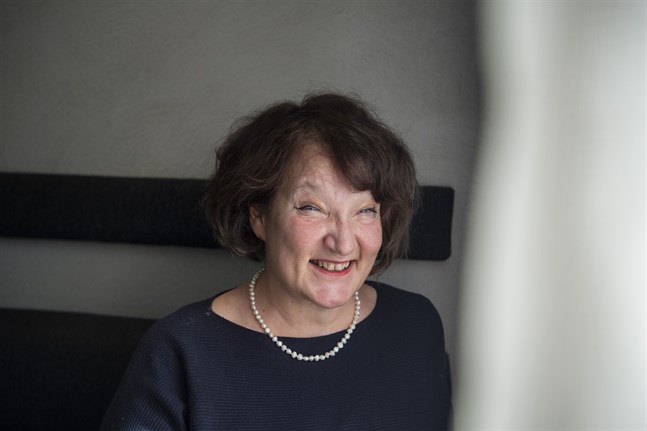 Monika Fagerholm tilldelas Nordiska rådets litteraturpris för "Vem dödade Bambi?". Arkivbild.