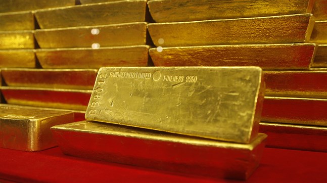 Riktigt så här mycket guld fick gruvchefen inte plats med i handväskan. Arkivbild från en utställning i tjeckiska Prag.