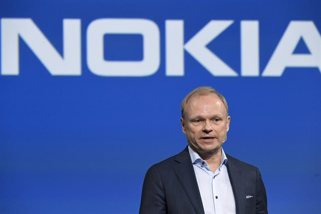 Pekka Lundmark möblerar om i ledningsgruppen och presentrear en ny strategi.