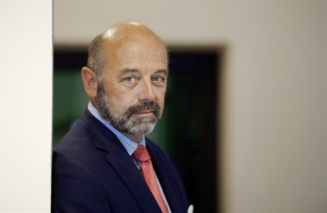 Mångmiljonären Ilkka Brotherus har valt att dölja sina inkomster i år.