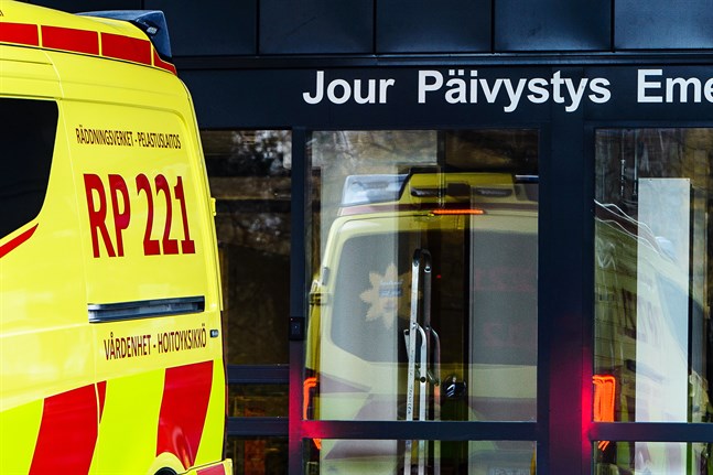 Platsbrist gör då och då att ambulansen får köra till Vasa från Malmska sjukhuset.