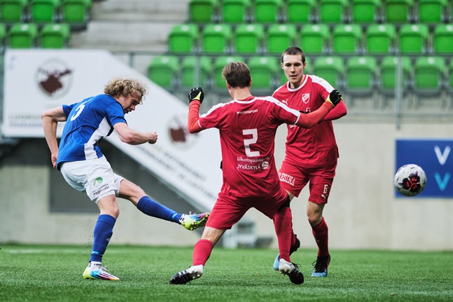 Ville Huuhka, här i en hemmamatch mot FC Vaajakoski, gjorde segermålet för Vasa IFK.