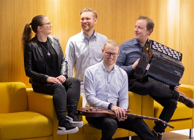JazzAcc 4tet består av Eevalotta Matikainen, Valter Söderbacka, Martin Söderbacka och Antti Purola.