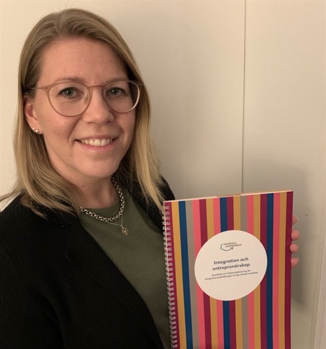 Marie Granbacka är verksamhetskoordinator på Bildningsalliansen och projektledare för Integration och Entreprenörskap.