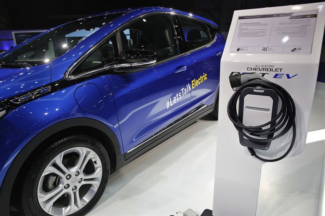 En Chevrolet Bolt EV, som nu återkallas. Arkivbild.