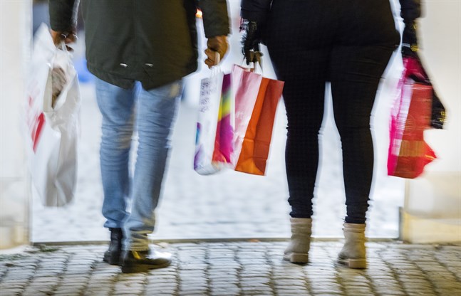 Årets julklapp har genom åren varit allt från en parfym till en råsaftcentrifug. På onsdagsmorgonen avslöjas vad som är årets julklapp 2020.