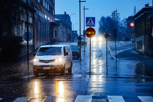 Rådhusgatan förblir enkelriktad ett tag till.