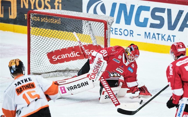 Rasmus Reijola antecknades för 21 räddningar borta mot KooKoo.