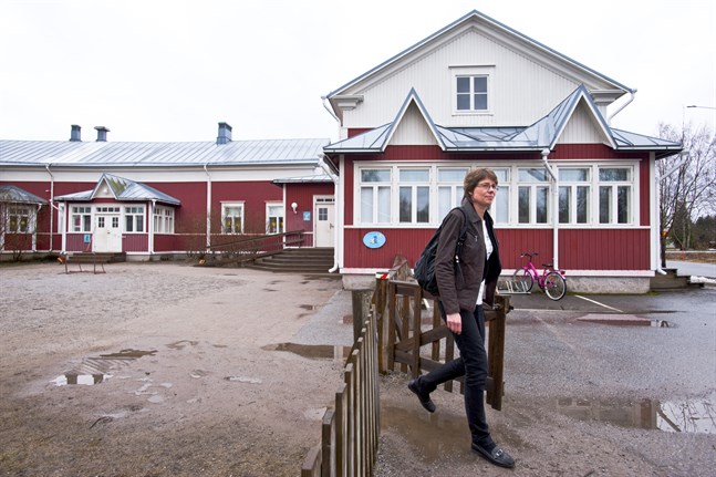 Tf bildningschef Carina Ahlström (här vid Slottebo daghem) tycker att det är roligt att kommunen fått bekräftelse på att personaldimensioneringen i småbarnspedagogiken fyller lagens krav.