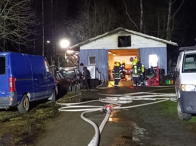 Räddningsverket fick snabbt branden under kontroll.
