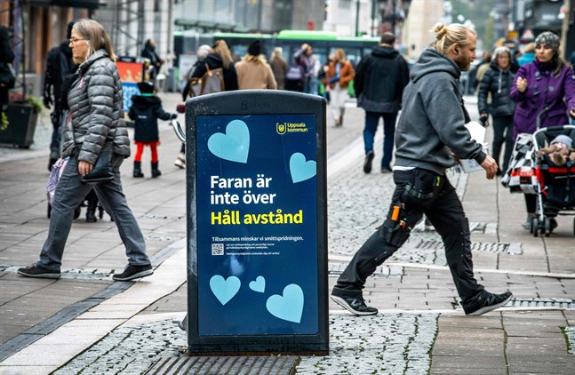 Först nu har man i Sverige upptäckt att det måste finnas ett systemfel som förorsakat misslyckandet i pandemihanteringen, skriver Jan-Erik Frostdahl.
