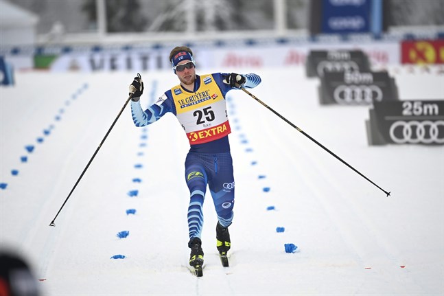 Trots att det inte blev final för Joni Mäki så visade han ändå lovande takter i världscuppremiären. Trea i kvalet och etta i kvartsfinalheatet visar att han har något bra på gång – även om resan denna gång tog slut i semifinal.