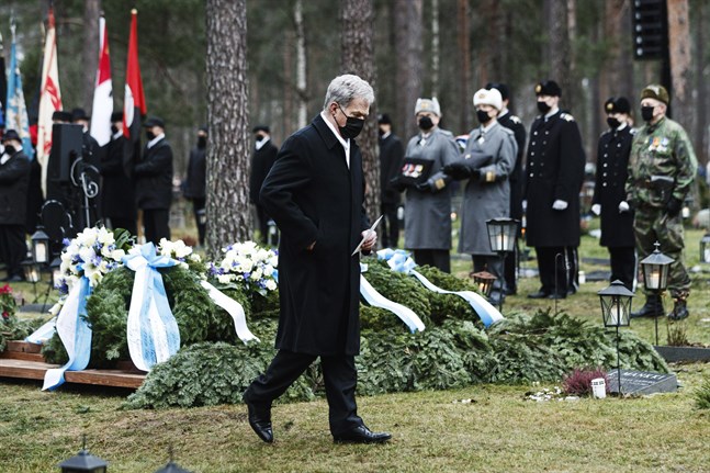 President Sauli Niinistö höll tal då Tuomas Gerdt, den sista av Mannerheimkorsets riddare, begravdes på lördagen.