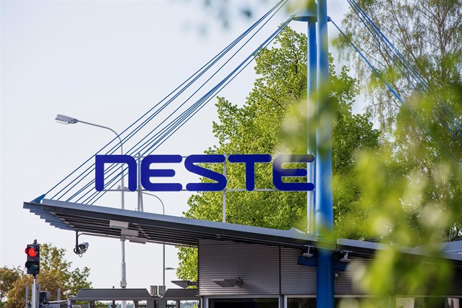 Neste säger upp 370 personer och lägger ner raffinaderiet i Nådendal.