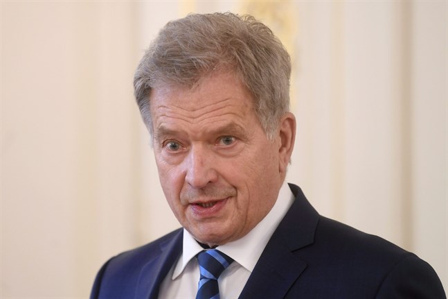President Sauli Niinistö har förlänat förtjänsttecken till 3 654 finländare inför helgens självständighetsfirande.