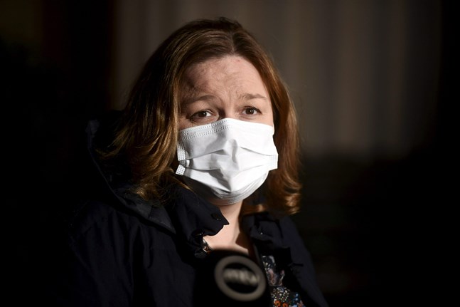Familje- och omsorgsminister Krista Kiuru säger att vaccinet kommer att vara gratis för alla.