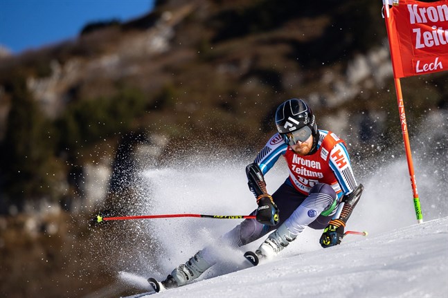 Den 27 november, då Samu Torsti tävlade i parallellslalom i Österrike, var vädret aningen vackrare än på lördagseftermiddagen i Italien.