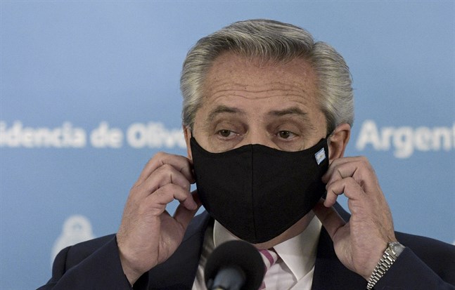 Argentinas president Alberto Fernández. Hans regering har drivit igenom en coronaskatt för landets rikaste. Arkivbild