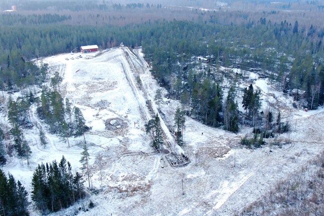Bergö skidcenter i Pedersöre, föreningen Pedersöre pojkarnas skötebarn.