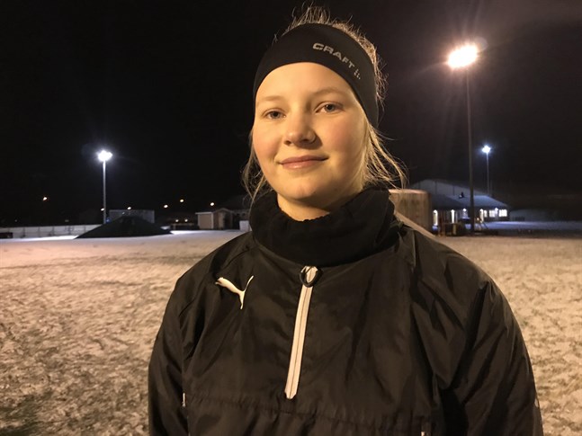 Jenny Strand som är målvakt i Krafts damlag valdes till lagets bästa spelare under den gångna säsongen.