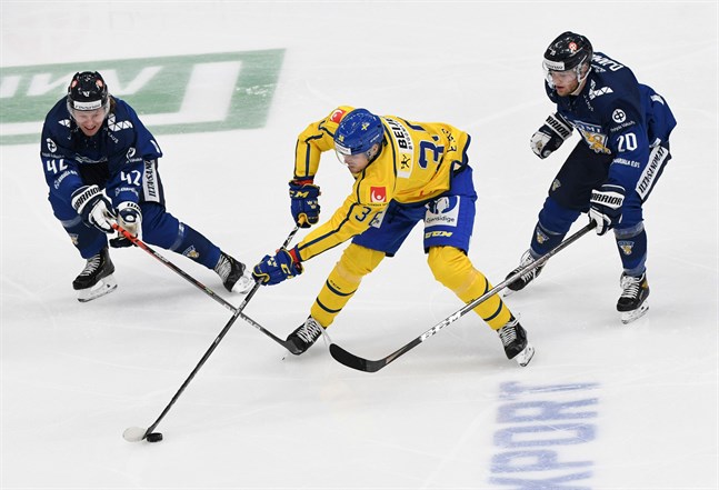 Robin Salo (42) stod på nytt för en fin insats, men Finland föll mot effektivt Sverige.