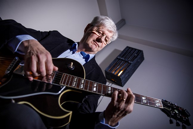 Håkan Storbacka är aktuell med jazzskivan "Jazz confessions". På den finns också en låt som han skrivit till sin dotter Jennie Storbacka.
