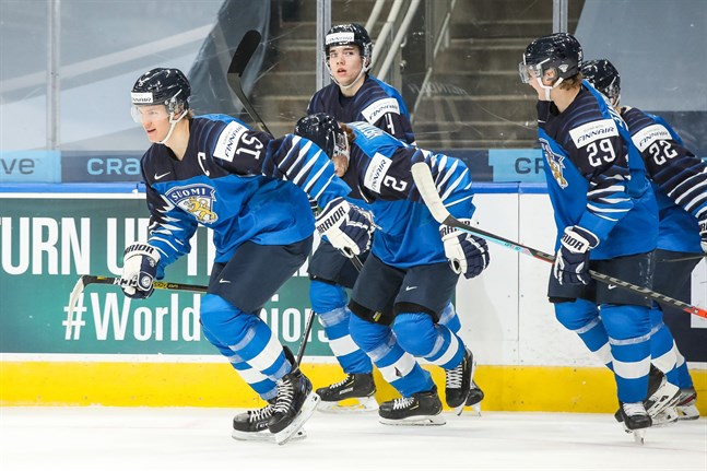Finland möter Slovakien klockan 21 i kväll.