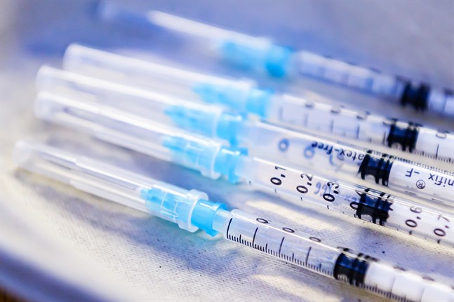 Under de kommande tre veckorna kommer mer vaccin att rullas ut än tidigare, men i det långa loppet har den nya praxisen ingen betydelse. Bilden från Karleby.