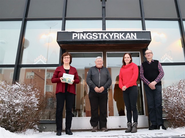 Viola Enström, Gösta Lindvall, Agneta Enström och Bjarne Forsén konstaterar att samhället och församlingarna har förändrats en hel del på hundra år, men i Salem är grunden fortfarande den samma.