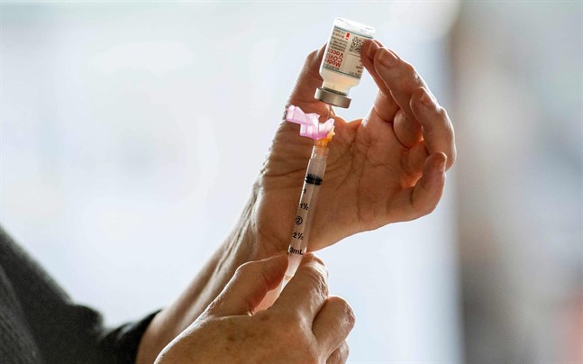 Uppgifterna för hur många som vaccinerats för covid-19 överförs till det nationella vaccinationsregistret med en fördröjning.