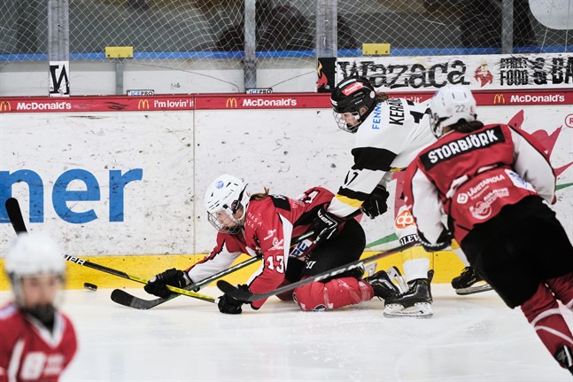 Julia Hagnäs, Sara Storbjörk och Sport hade inte mycket att hämta borta mot yttern Tilli Keränen och hennes Kärpät.
