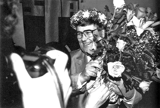 Ole Norrback, nyvald ordförande på partidagen i Sibbo 1990.
