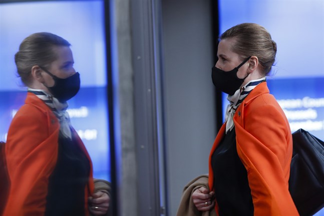 Danmarks statsminister Mette Frederiksen (S) förlänger nedstängningen i tre veckor. Arkivbild.
