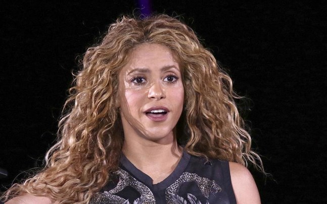Shakira säljer rättigheterna till alla sina låtar.
