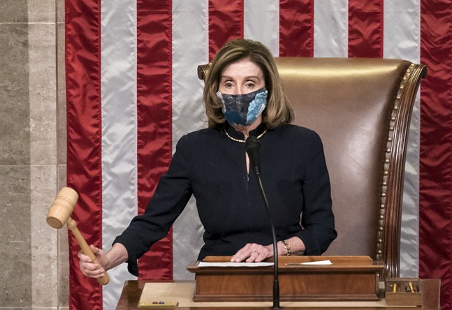 Representanthusets talman Nancy Pelosi klubbar beslutet att ställa USA:s president Donald Trump inför riksrätt.