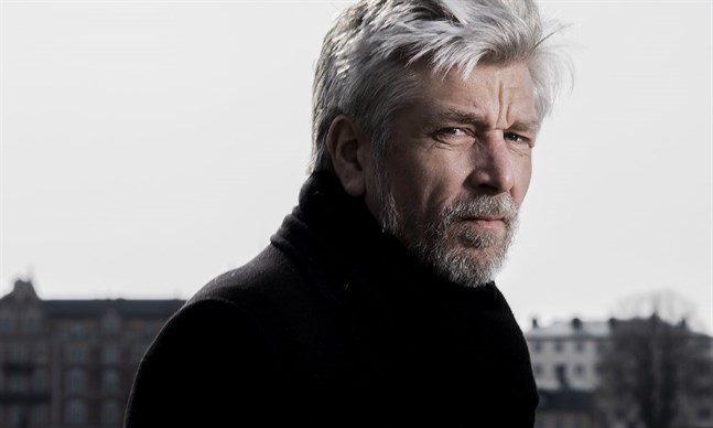 "Jag har gått in i konflikter som är väldigt viktiga för alla karaktärer, och även om det inte är direkt överförbart till mig, är det mycket akut som pågår där som jag känner igen från mitt eget liv, säger Karl-Ove Knausgård om sin nya roman "Morgonstjärnan". Pressbild.