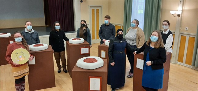 Christa Friberg, Martin Lövstrand, Michele Ucheddu, Jenni Österlund, Robin Käldström, Raza Rasha Altosh, Ellen Strömberg, Marja-Leena Hyytinen och Amanda Åbrandt är några av personerna bakom årets Runebergsvecka.