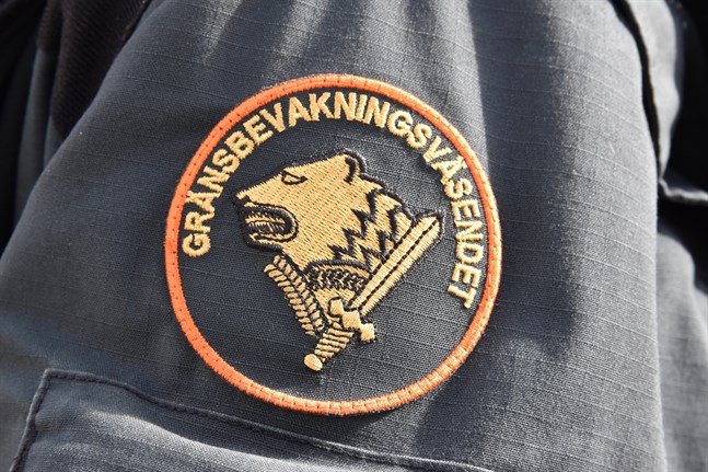 Beslutet om huruvida en person får resa till Finland eller inte fattas vid gränsövergångsstället, meddelar Gränsbevakningsväsendet. Arkivbild.