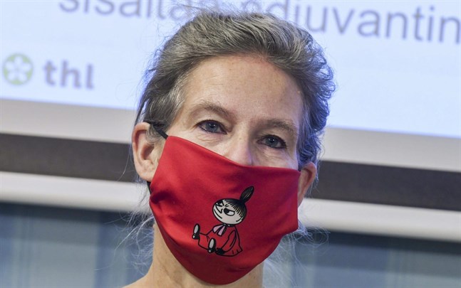 Hanna Nohynek, överläkare vid Institutet för hälsa och välfärd, säger att längre intervaller mellan vaccindoserna ger bättre täckning.