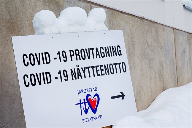 Covid-19 provtagning vid Malmska i Jakobstad.