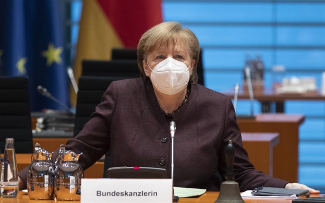 Den tyska regeringen, med förbundskansler Angela Merkel i spetsen, vill förlänga landets hårda coronarestriktioner.