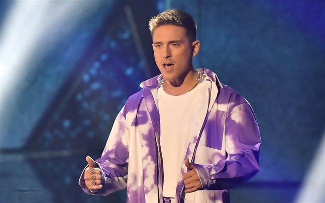 Danny Saucedo med låten "Dandi dansa" under Melodifestivalen.