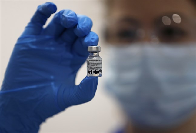 Hittills har 15 miljoner britter fått sin första vaccinationsdos mot covid-19. Arkivbild.